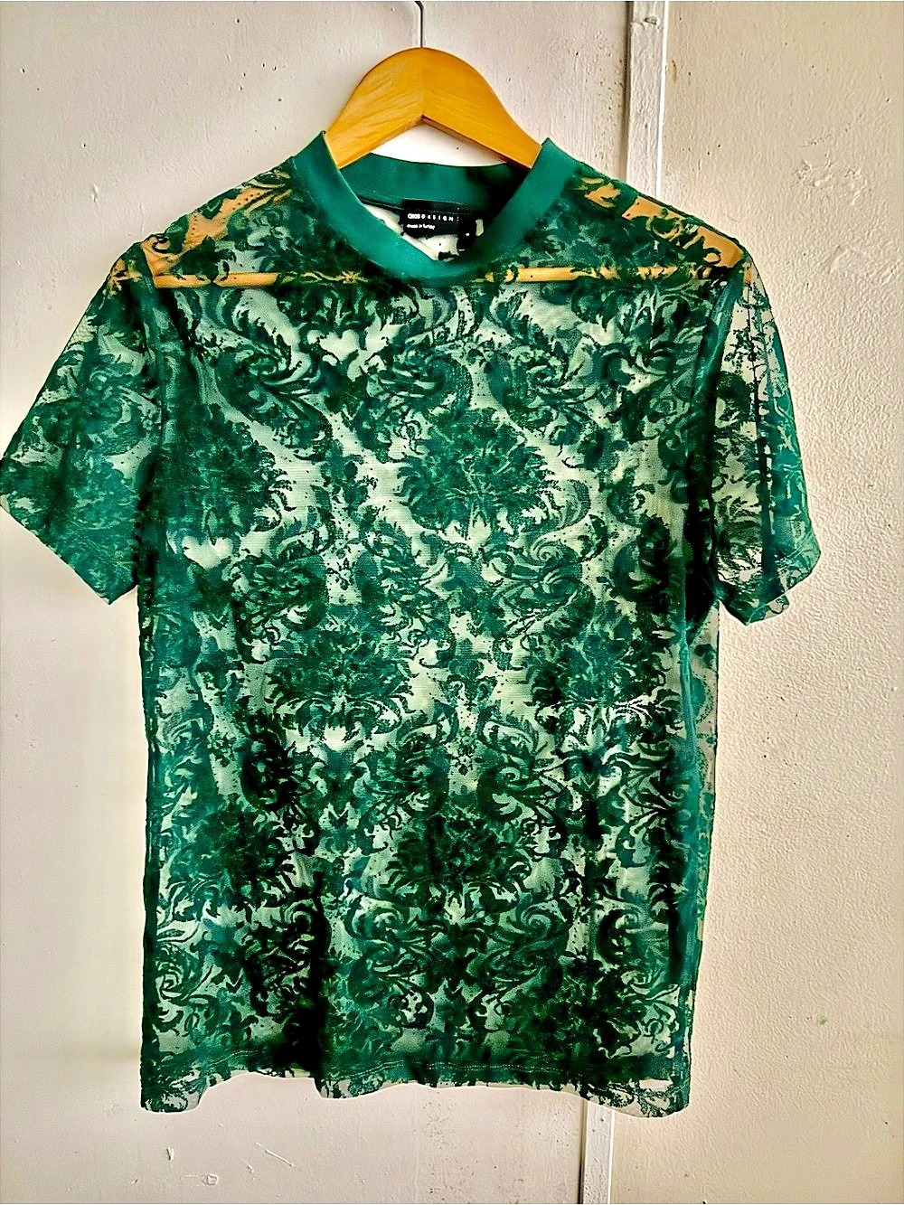 asos DESIGN Floral Short Sleeve Tee in Green & White Size Small